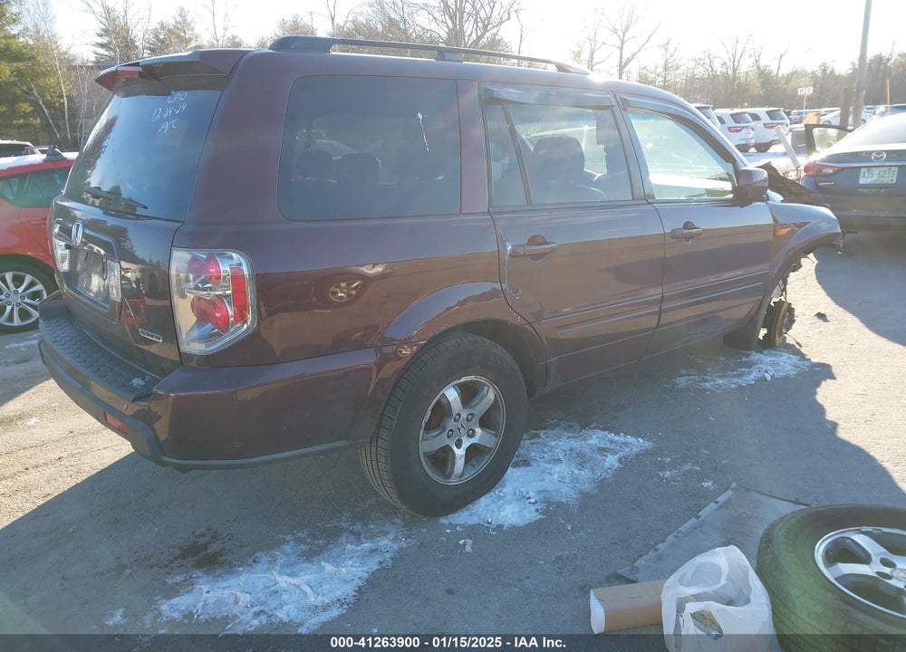 2008 HONDA PILOT VIN: 5FNYF18648B050347