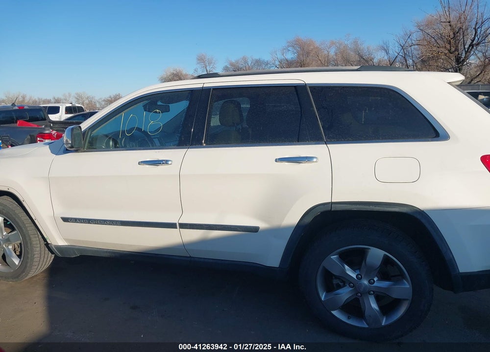 2011 JEEP GRAND CHEROKEE LIMITED VIN: 1J4RR5GT6BC525800