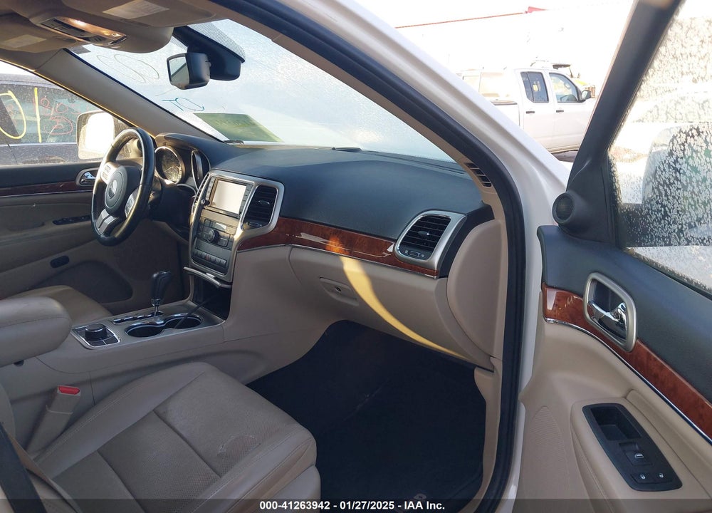2011 JEEP GRAND CHEROKEE LIMITED VIN: 1J4RR5GT6BC525800