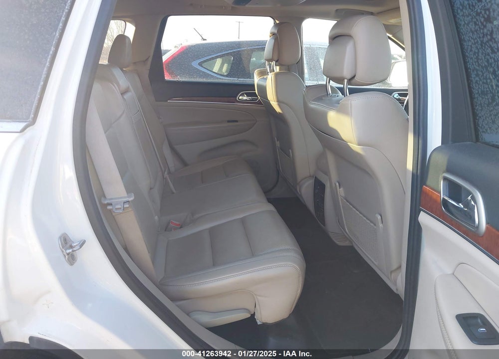 2011 JEEP GRAND CHEROKEE LIMITED VIN: 1J4RR5GT6BC525800