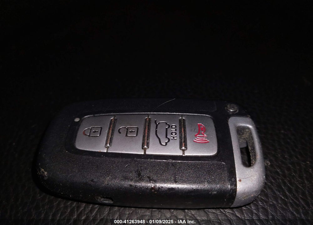 2012 KIA SORENTO SX V6 VIN: 5XYKWDA24CG230086