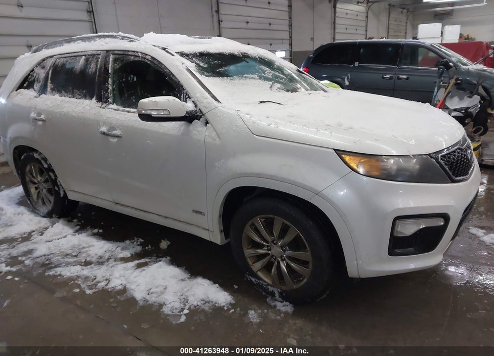 2012 KIA SORENTO SX V6 VIN: 5XYKWDA24CG230086