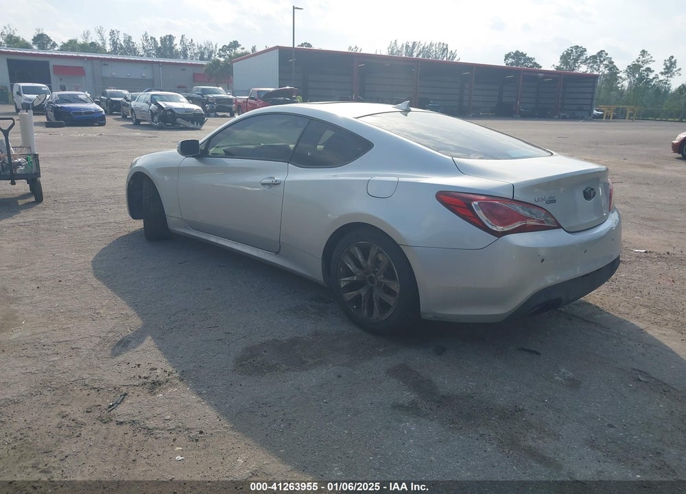 2013 HYUNDAI GENESIS VIN: KMHHU6KJ2DU107738