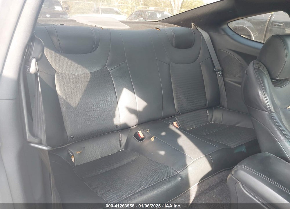 2013 HYUNDAI GENESIS VIN: KMHHU6KJ2DU107738