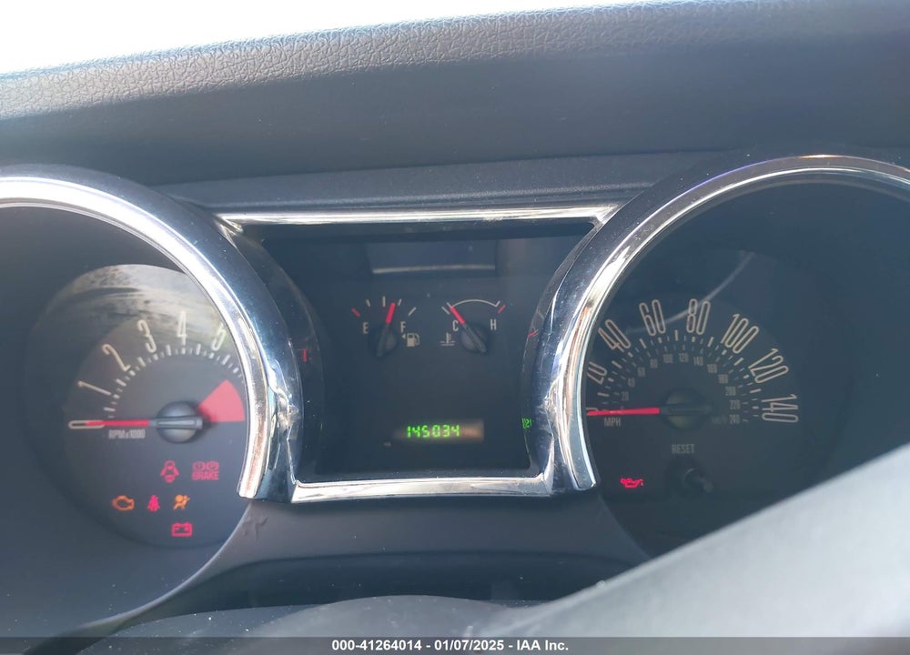 2007 FORD MUSTANG VIN: 1ZVFT82H275219233
