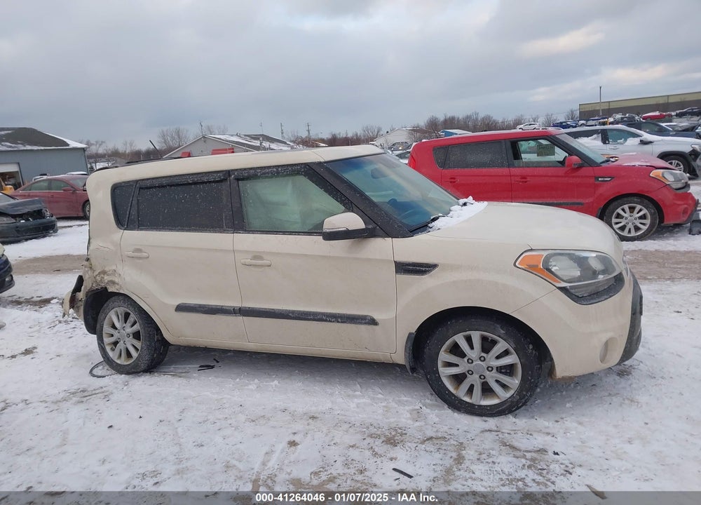 2013 KIA SOUL VIN: KNDJT2A62D7521745