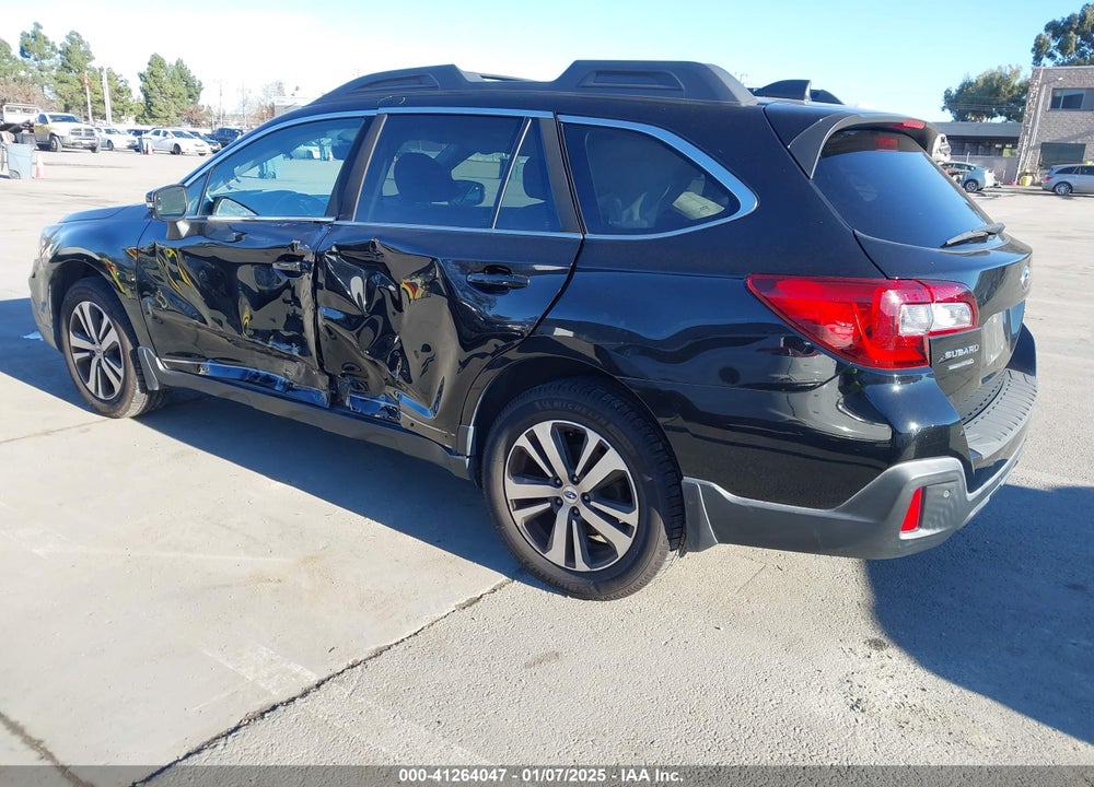 2018 SUBARU OUTBACK 3.6R LIMITED VIN: 4S4BSENC8J3328491