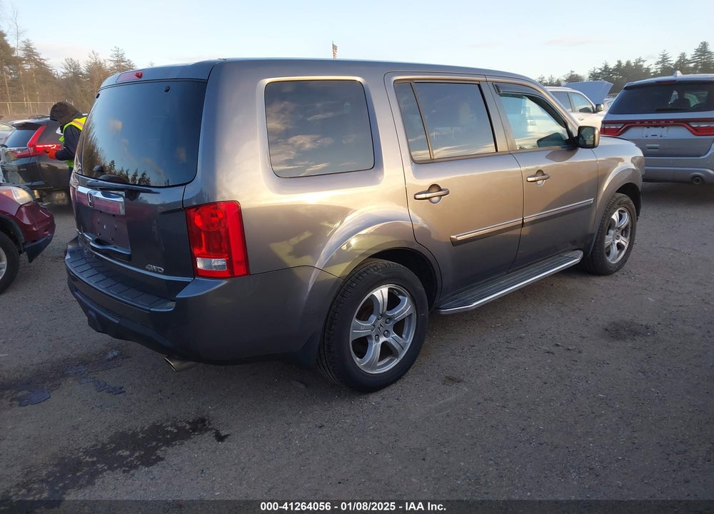 2014 HONDA PILOT EX-L VIN: 5FNYF4H53EB005534