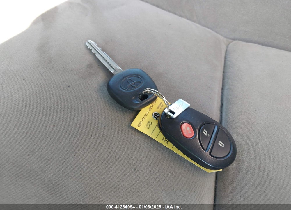 2007 TOYOTA TACOMA VIN: 5TEKU72N57Z396547