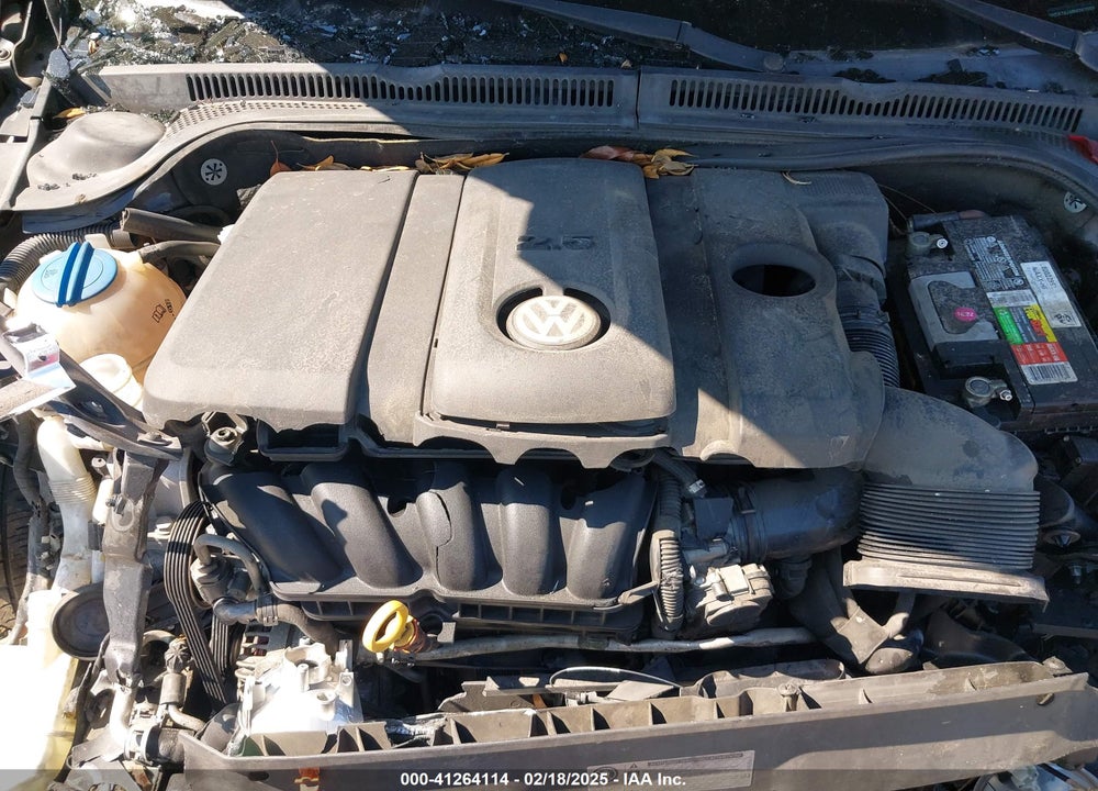 2011 VOLKSWAGEN JETTA VIN: 3VWDX7AJ4BM367056