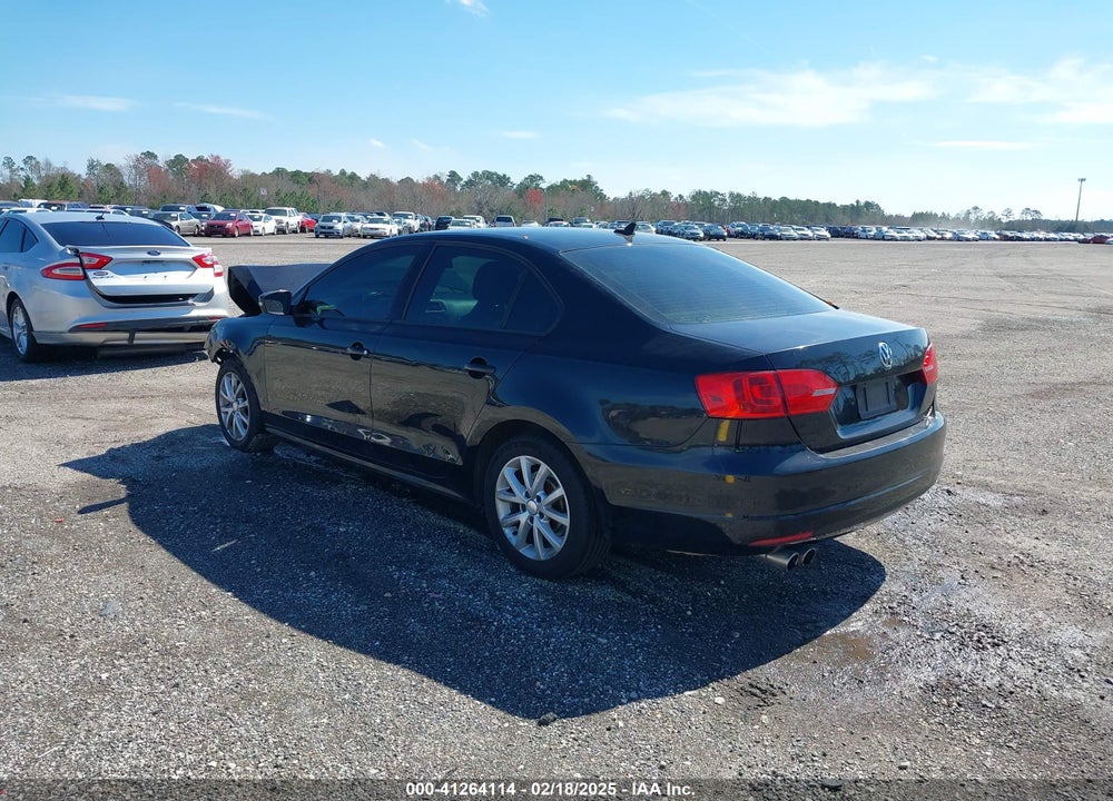 2011 VOLKSWAGEN JETTA VIN: 3VWDX7AJ4BM367056