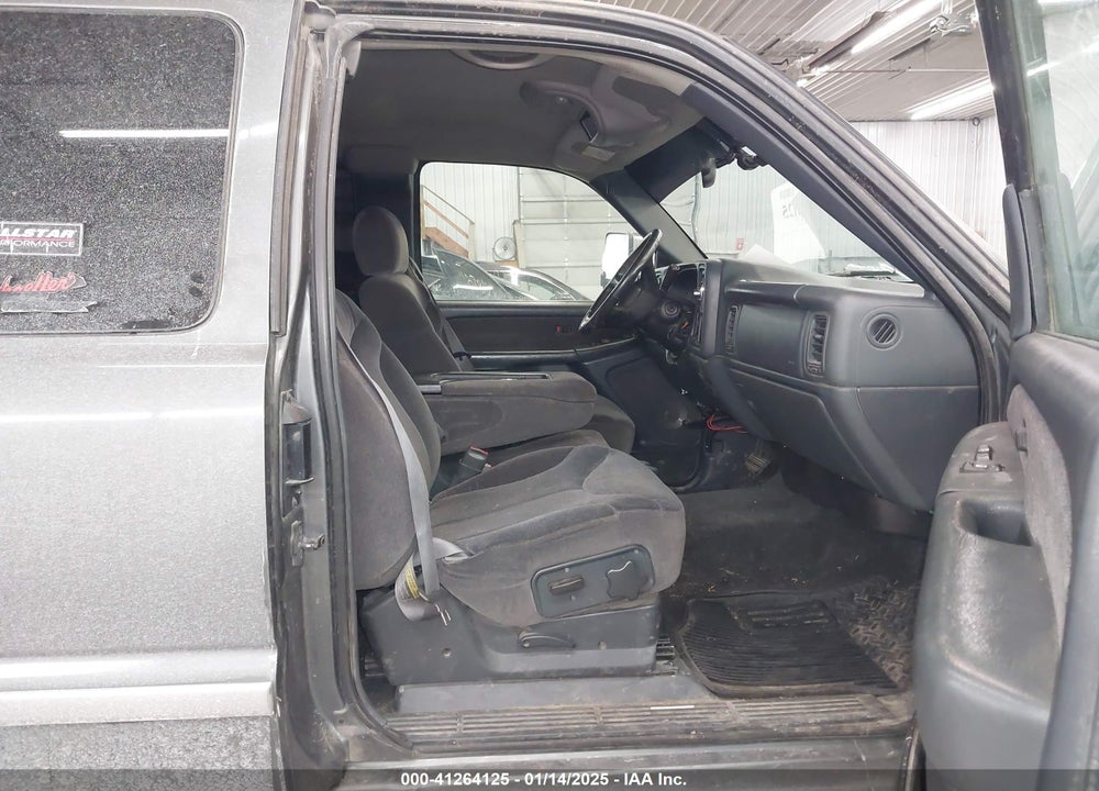 2001 GMC SIERRA 1500 SLE VIN: 2GTEK19T211307548