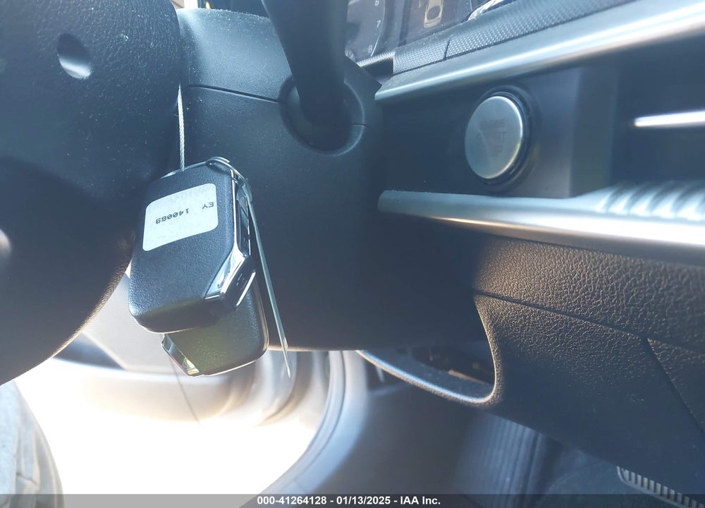 2022 KIA K5 VIN: 5XXG64J27NG140069