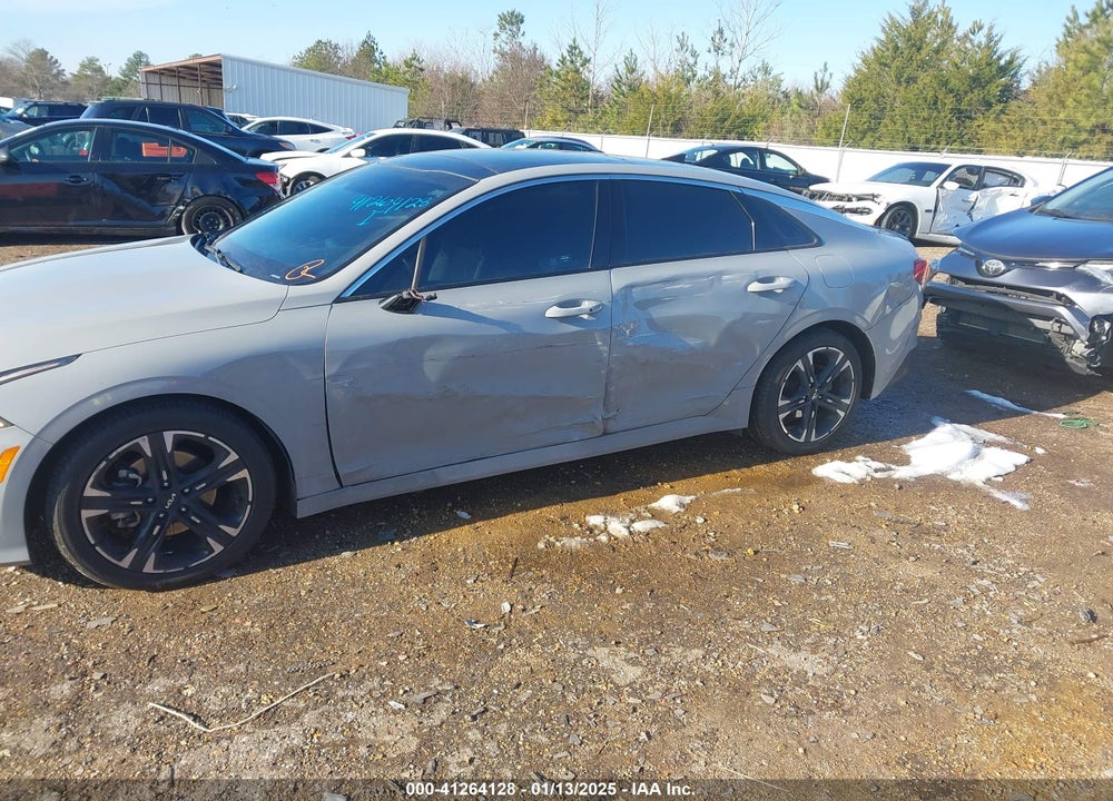 2022 KIA K5 VIN: 5XXG64J27NG140069