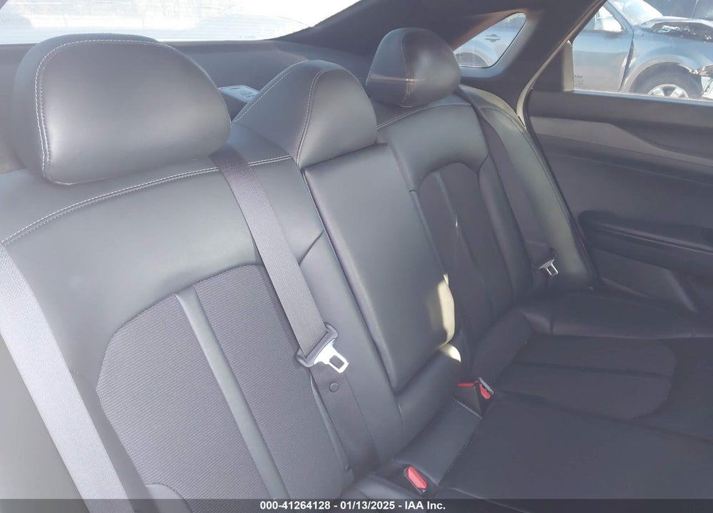 2022 KIA K5 VIN: 5XXG64J27NG140069