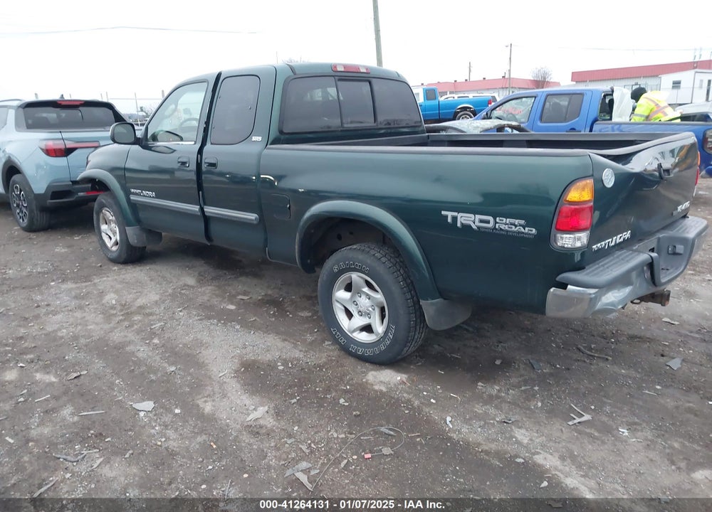 2003 TOYOTA TUNDRA SR5 V8 VIN: 5TBBT44183S353008