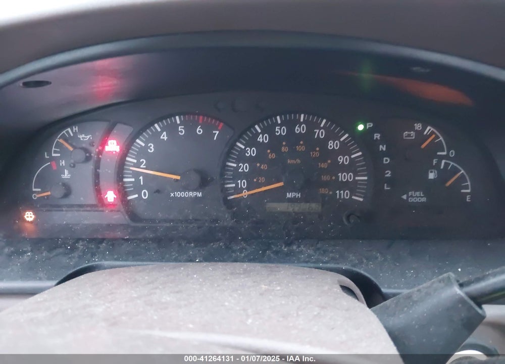 2003 TOYOTA TUNDRA SR5 V8 VIN: 5TBBT44183S353008