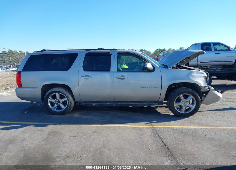 2009 CHEVROLET SUBURBAN 1500 LT1 VIN: 1GNFC26039R263572