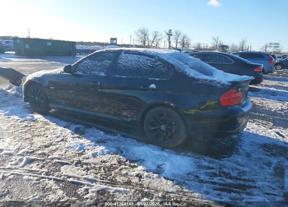 2011 BMW 328 VIN: WBAPH5G51BNM71695