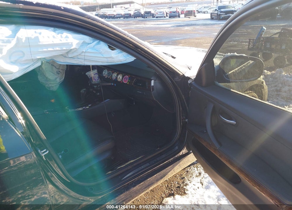 2011 BMW 328 VIN: WBAPH5G51BNM71695