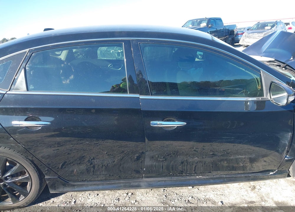 2018 NISSAN SENTRA VIN: 3N1AB7AP4JY265419