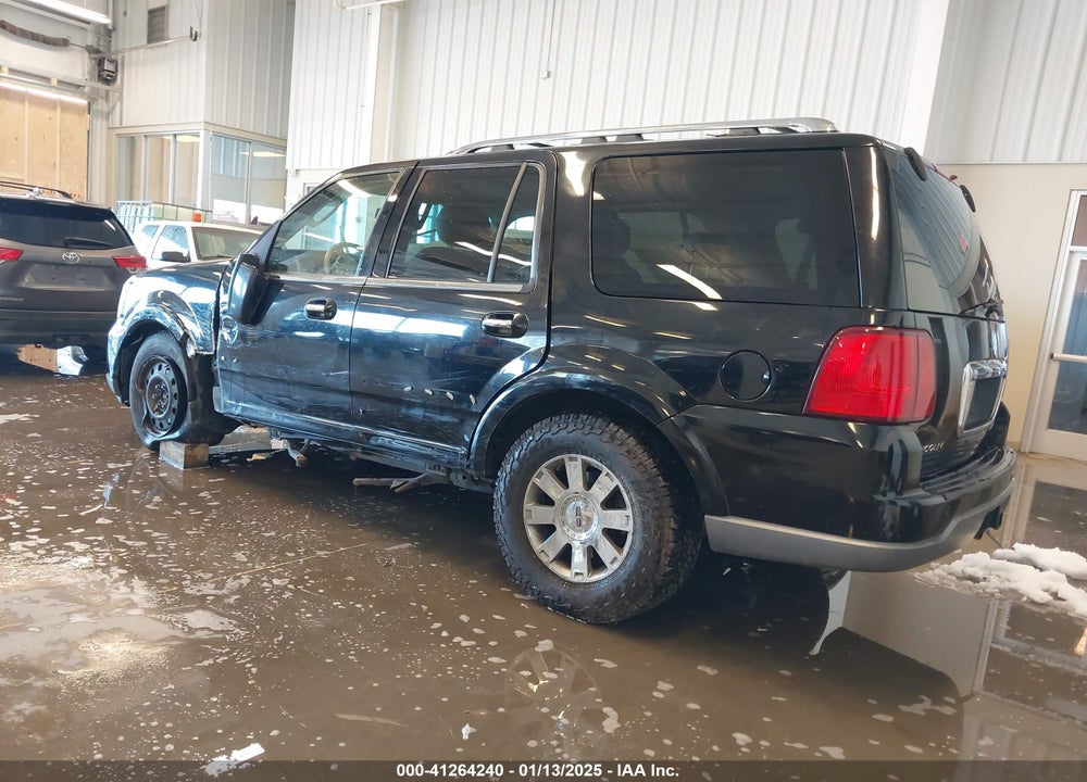 2004 LINCOLN NAVIGATOR VIN: 5LMFU28R24LJ32994