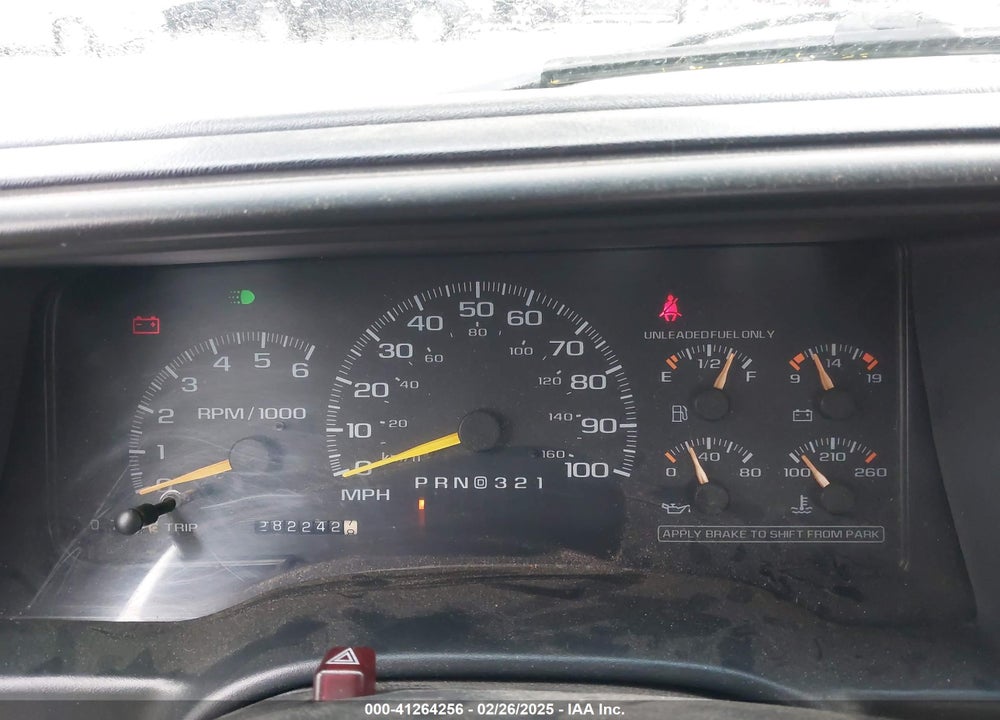 1997 CHEVROLET C1500 FLEETSIDE VIN: 2GCEC19R6V1104539
