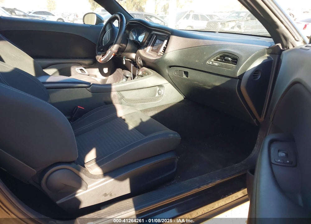2018 DODGE CHALLENGER SXT VIN: 2C3CDZAG5JH321907