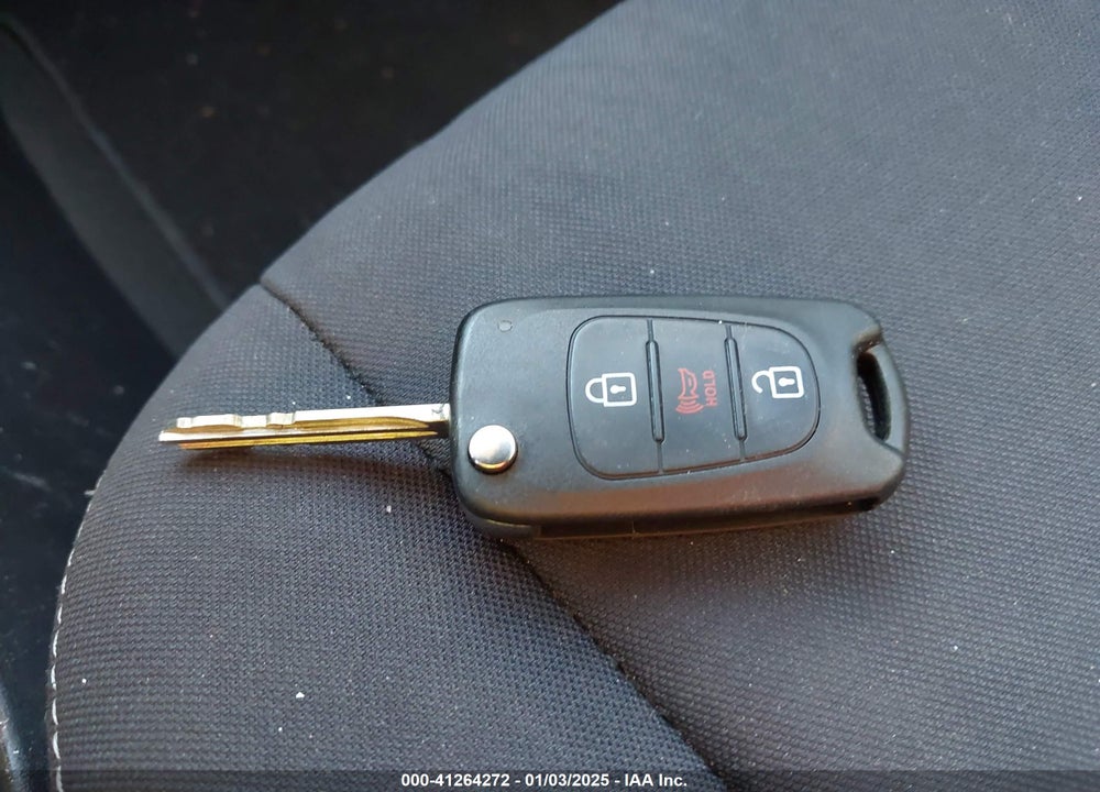 2012 KIA SOUL VIN: KNDJT2A67C7386101