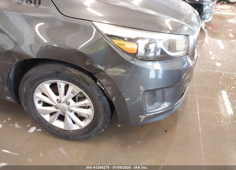 2015 KIA SEDONA LX VIN: KNDMB5C14F6020710
