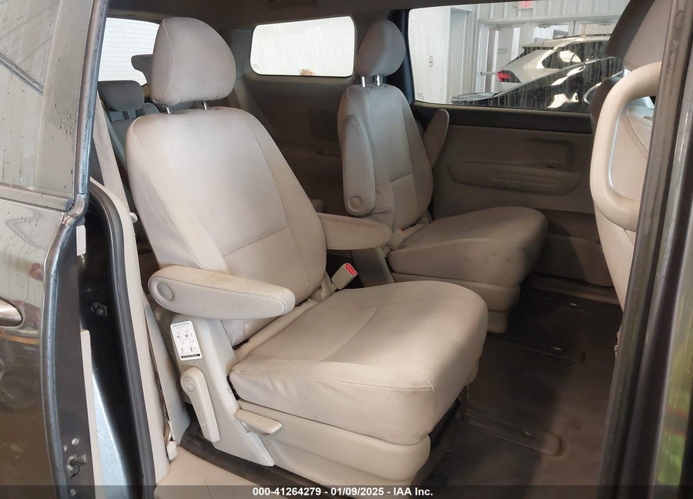 2015 KIA SEDONA LX VIN: KNDMB5C14F6020710
