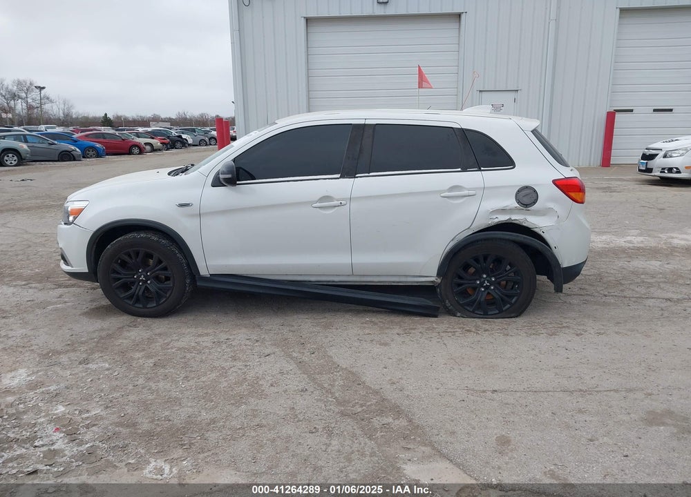 2017 MITSUBISHI OUTLANDER SPORT 2.0 LE VIN: JA4AP3AU6HZ044749