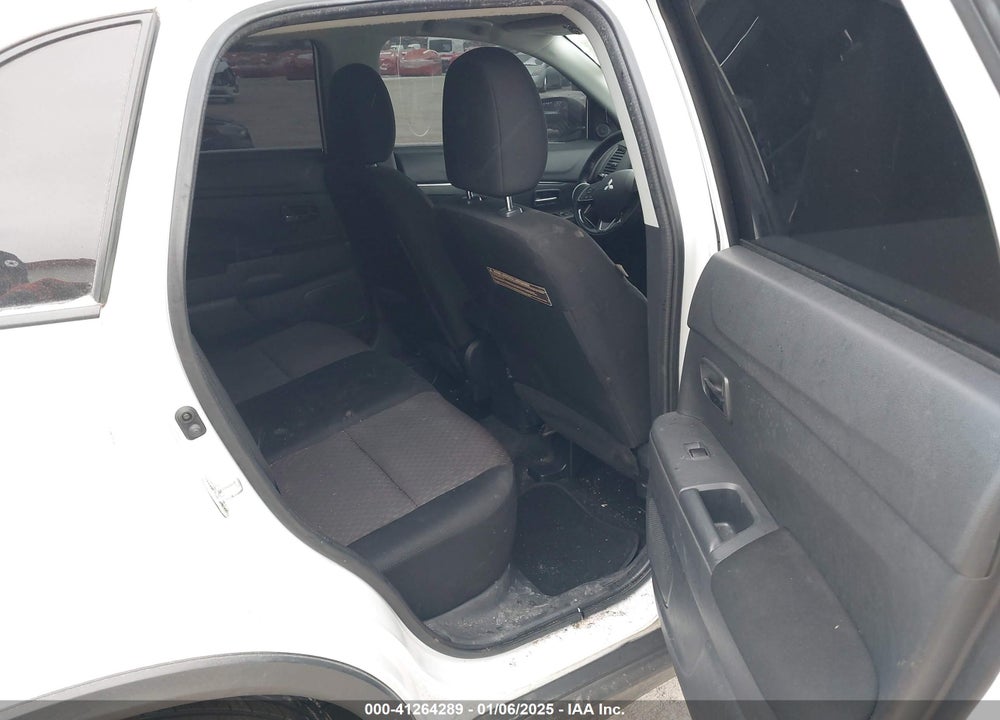 2017 MITSUBISHI OUTLANDER SPORT 2.0 LE VIN: JA4AP3AU6HZ044749