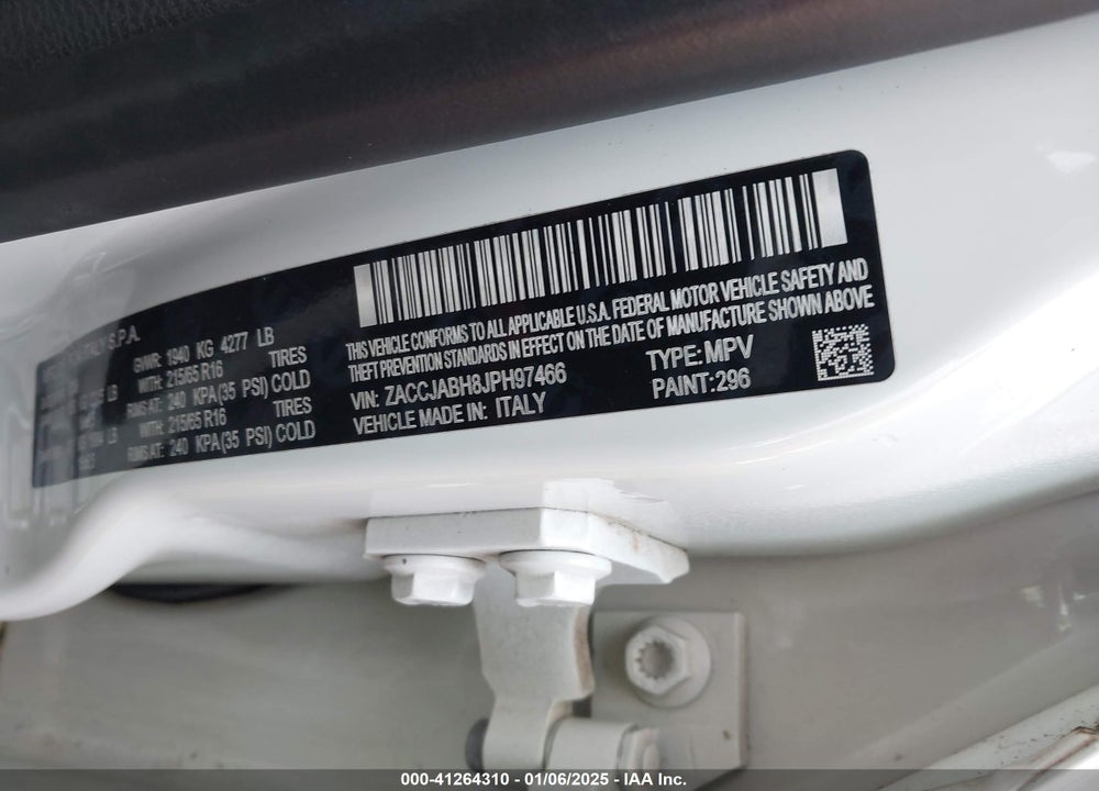2018 JEEP RENEGADE LATITUDE FWD VIN: ZACCJABH8JPH97466
