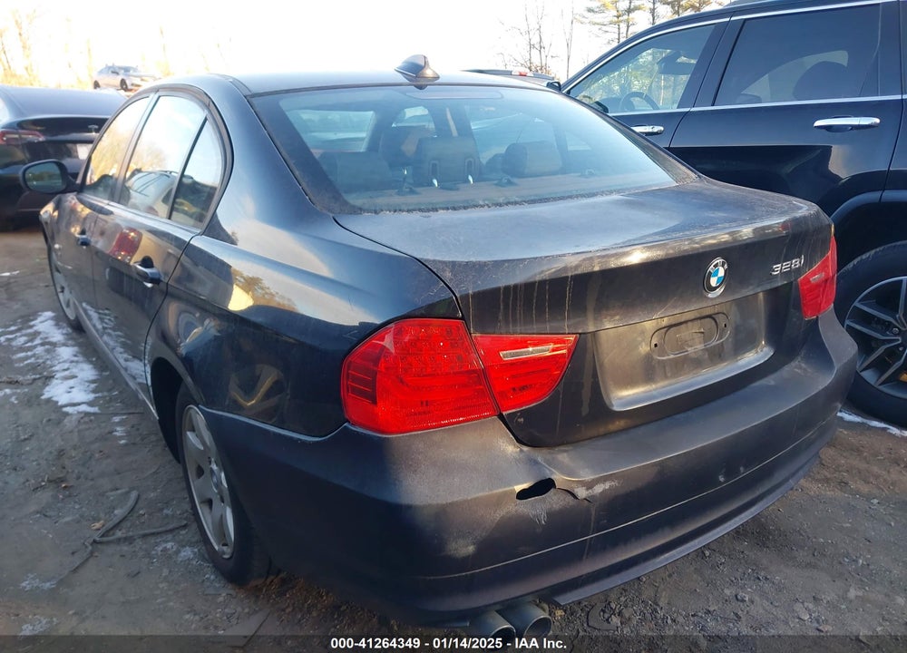 2009 BMW 328I VIN: WBAPK53529A512456