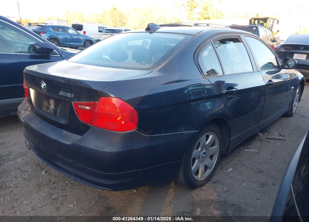 2009 BMW 328I VIN: WBAPK53529A512456
