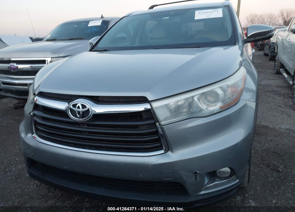 2015 TOYOTA HIGHLANDER LIMITED V6 VIN: 5TDYKRFH4FS040411