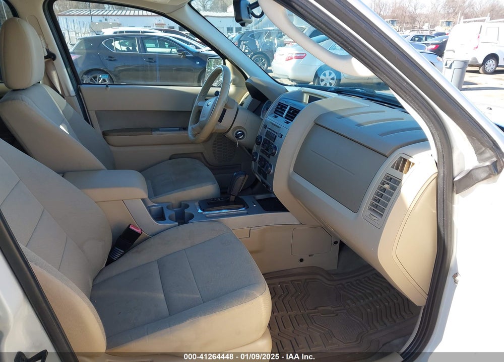 2010 FORD ESCAPE VIN: 1FMCU0D77AKD38652