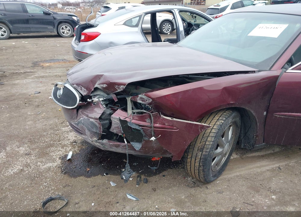 2007 BUICK LACROSSE VIN: 2G4WC582471108507