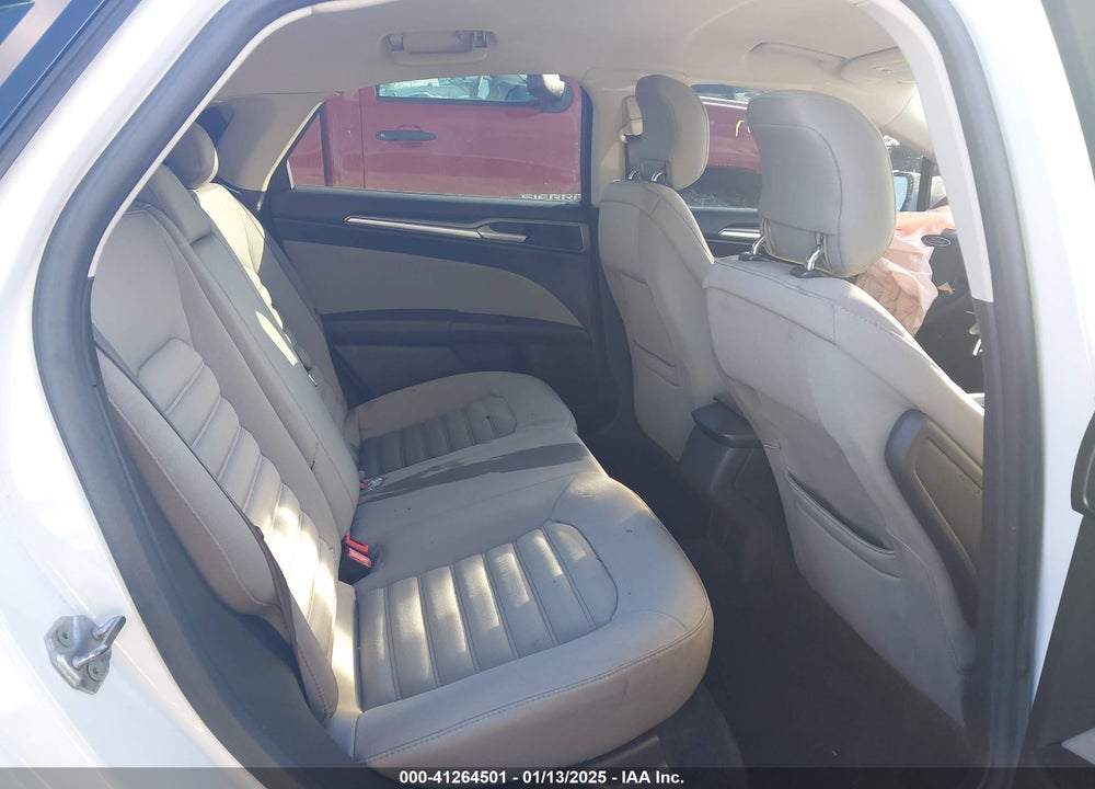 2014 FORD FUSION VIN: 3FA6P0G76ER104482