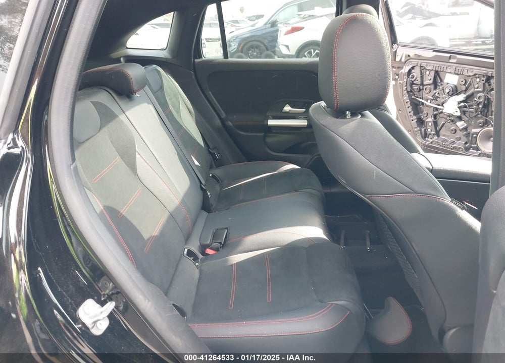 2023 MERCEDES-BENZ AMG GLA 45 VIN: W1N4N5DB7PJ490543