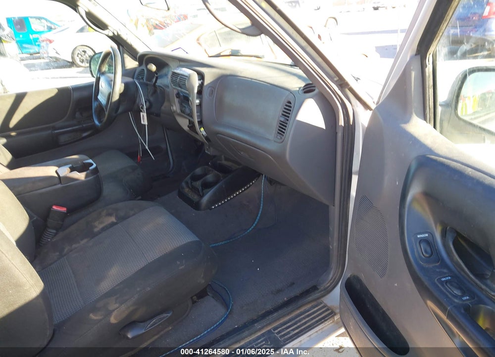 2003 FORD RANGER EDGE/TREMOR/XL/XLT VIN: 1FTYR14V03PA12553