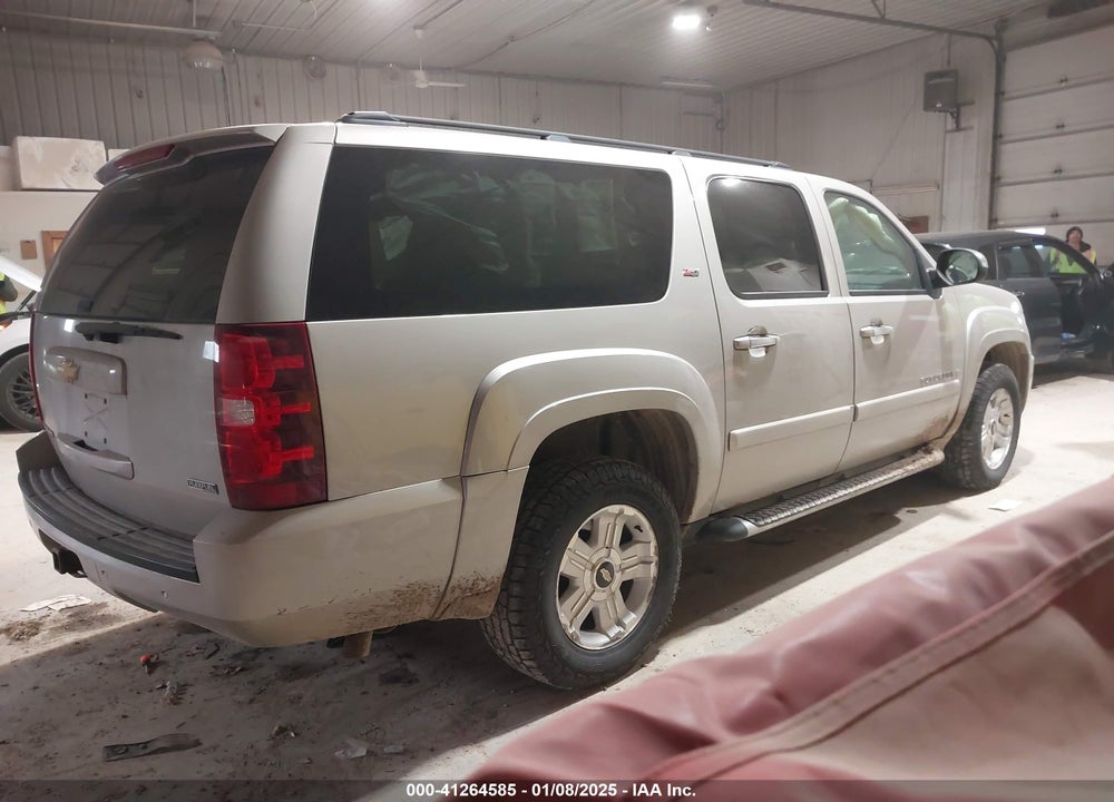 2007 CHEVROLET SUBURBAN 1500 LT VIN: 3GNFK16377G310686