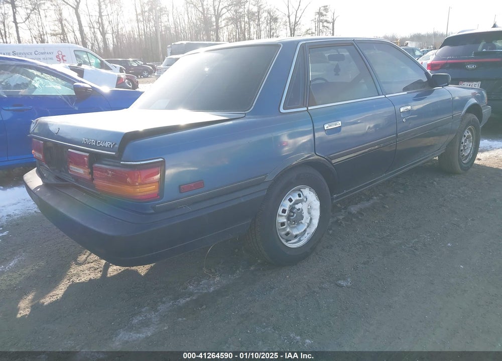 1991 TOYOTA CAMRY VIN: 4T1SV24E2MU326694