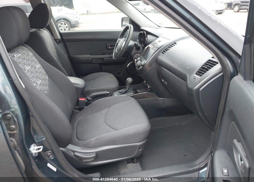 2011 KIA SOUL VIN: KNDJT2A22B7239258