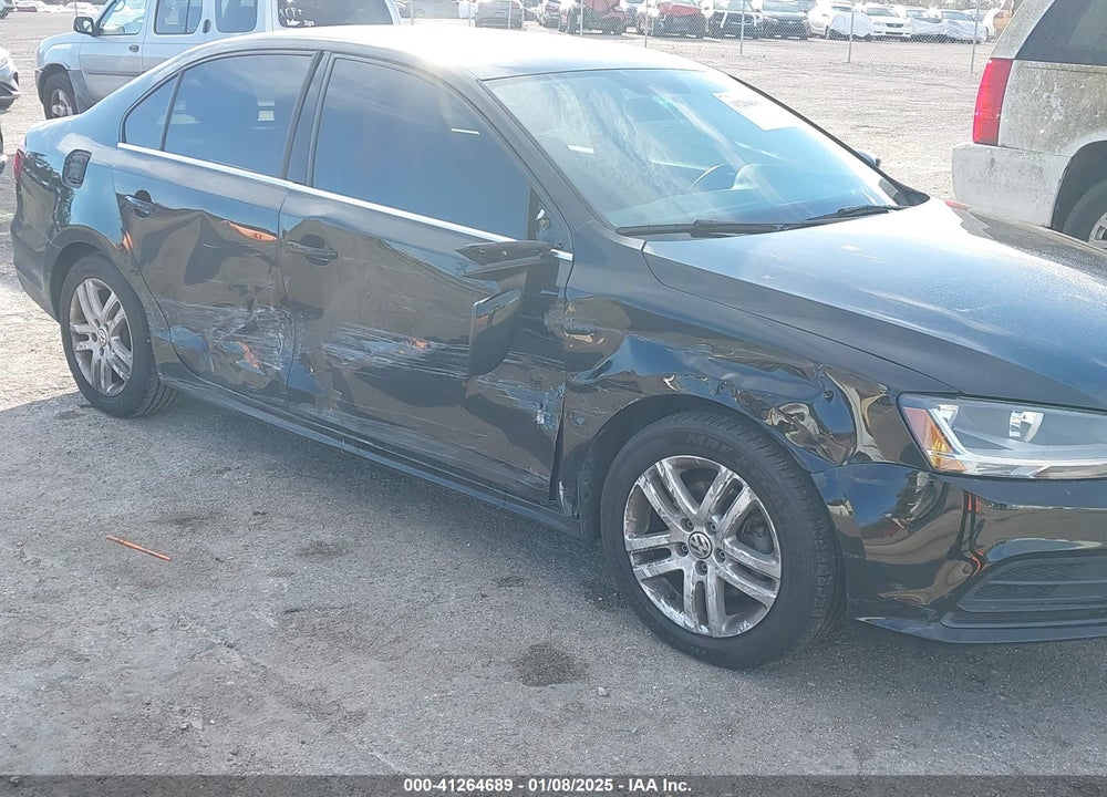2017 VOLKSWAGEN JETTA VIN: 3VW2B7AJ6HM252831