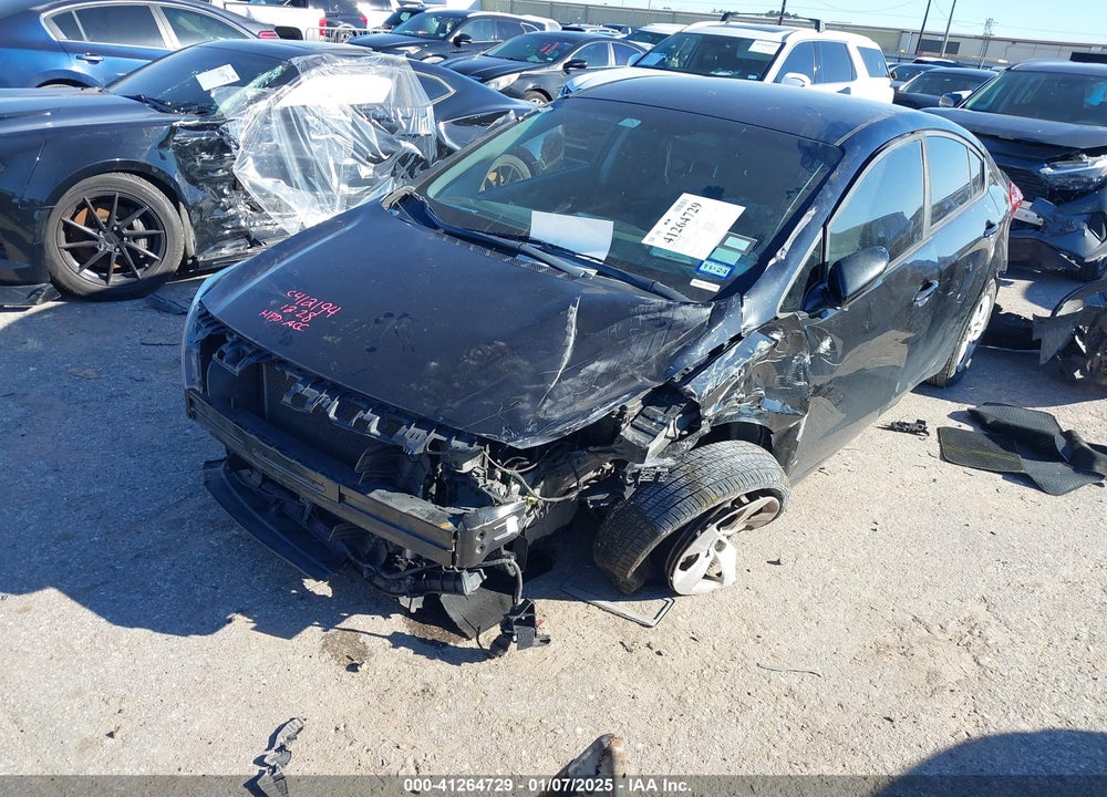2018 KIA FORTE VIN: 3KPFL4A78JE199733