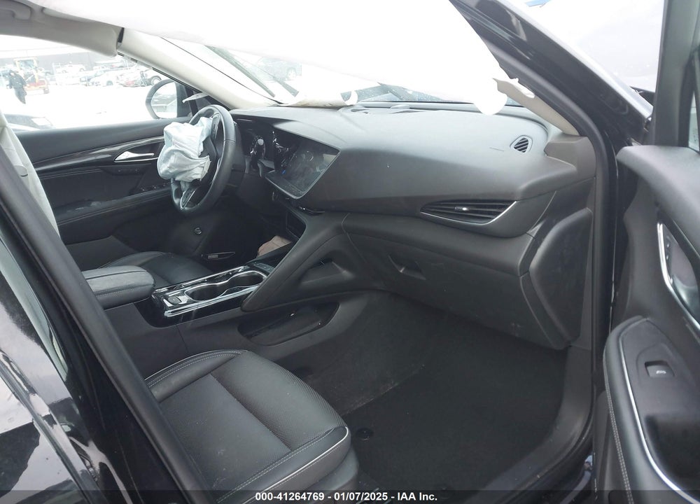 2022 BUICK ENVISION FWD ESSENCE VIN: LRBFZNR4XND027711