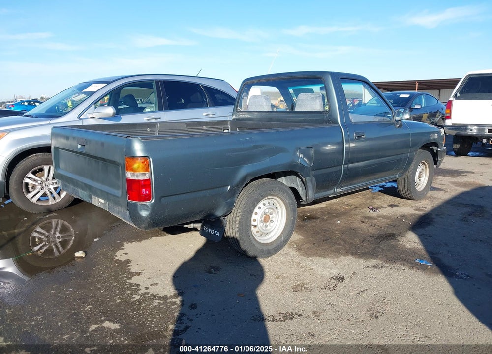 1992 TOYOTA PICKUP 1/2 TON SHORT WHEELBASE VIN: JT4RN81A1N0096999