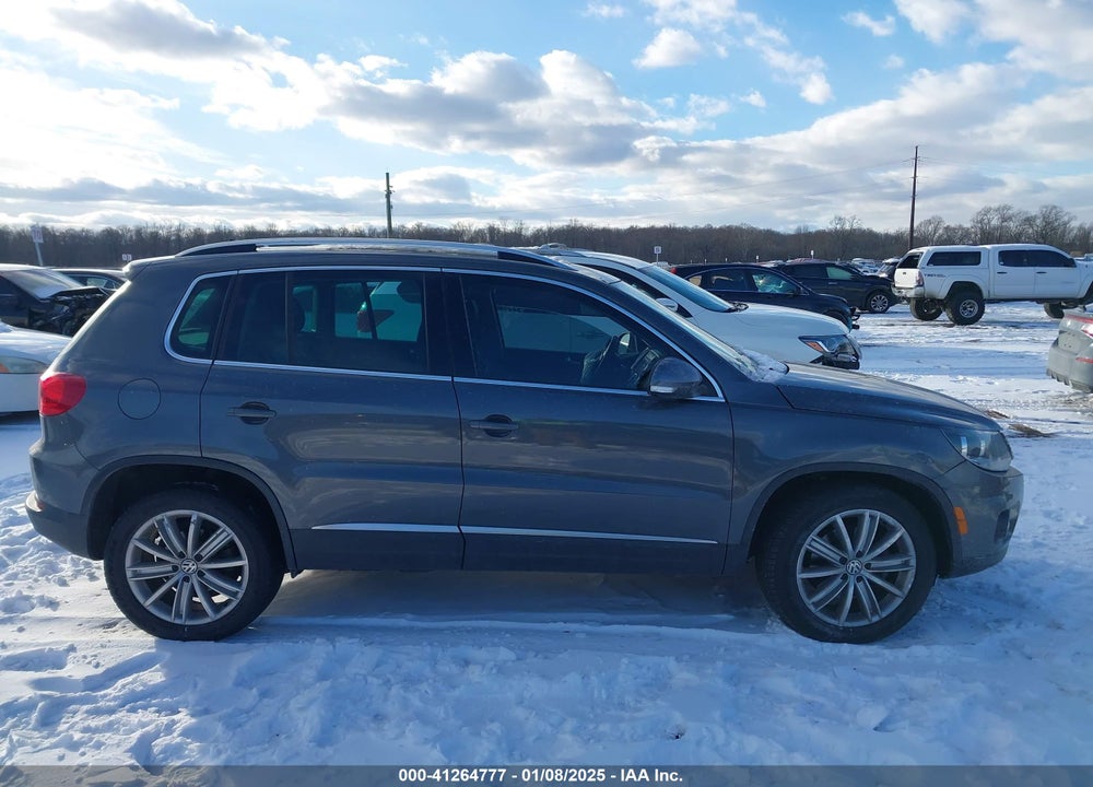 2012 VOLKSWAGEN TIGUAN SE VIN: WVGBV7AX5CW093464